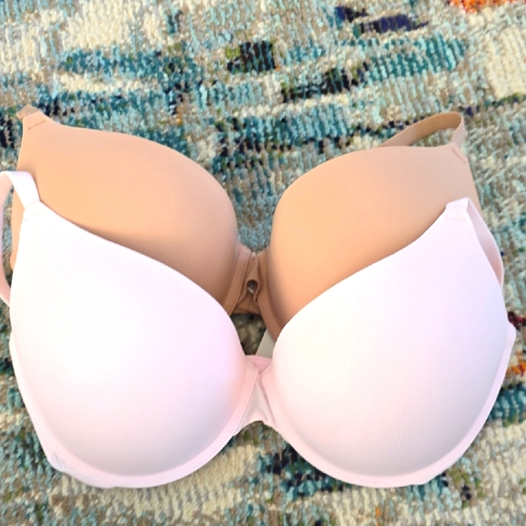 PINK Victoria's Secret Other - Pink VS Beige and Pink Bra Bundle 34DD